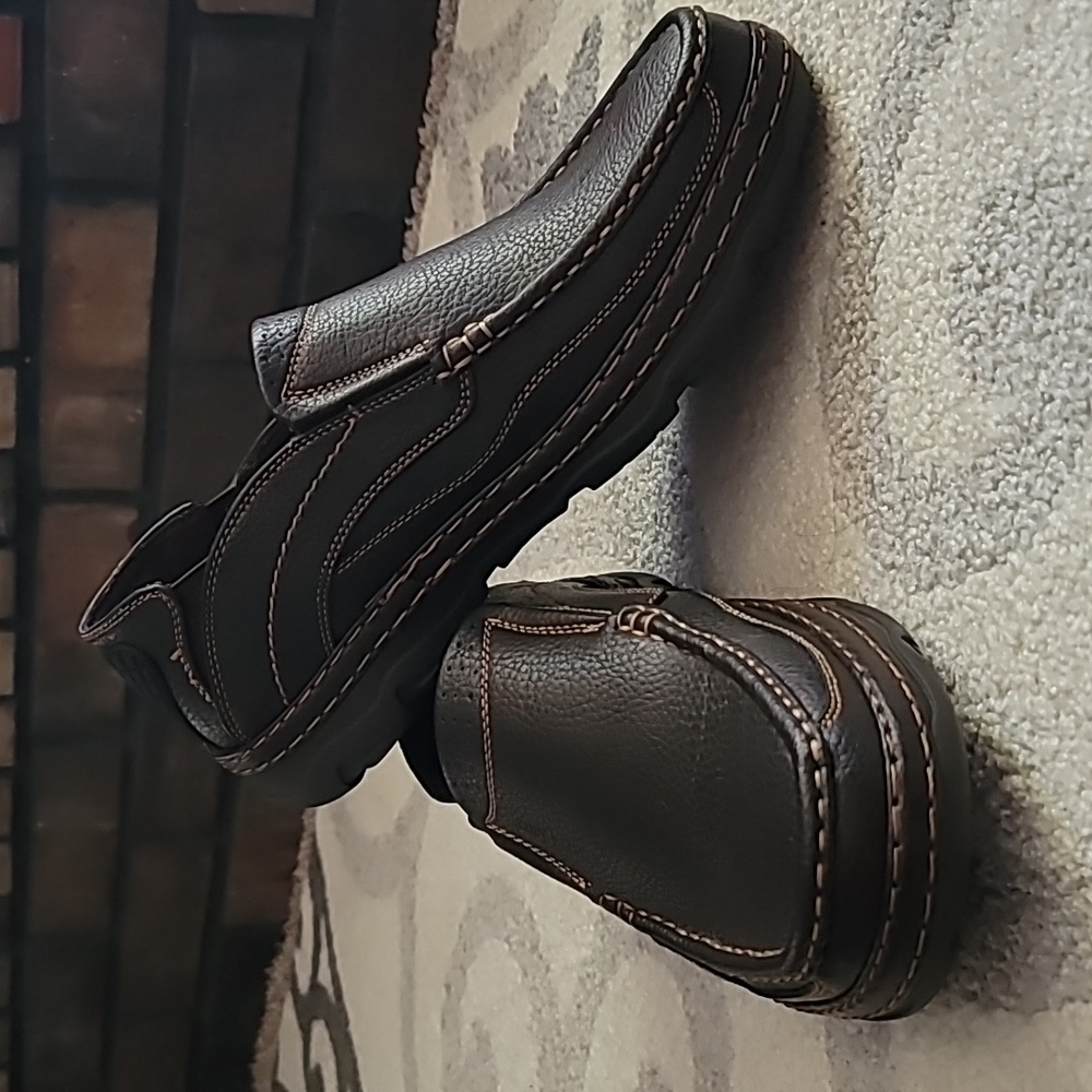 Henry Ferrera 8.5 brown faux leather tan stitch loafer slipon driving moccasin